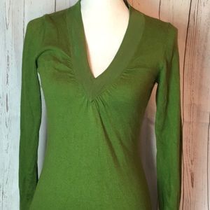 Ann Taylor Green V Neck Sweater